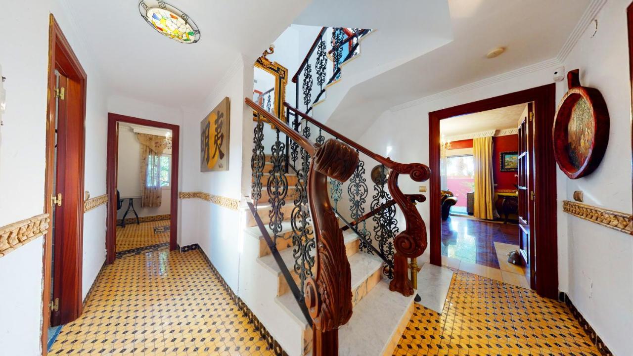 Majestic Villa By The Beach Heated Private Pool & Jacuzzi Benalmádena Esterno foto