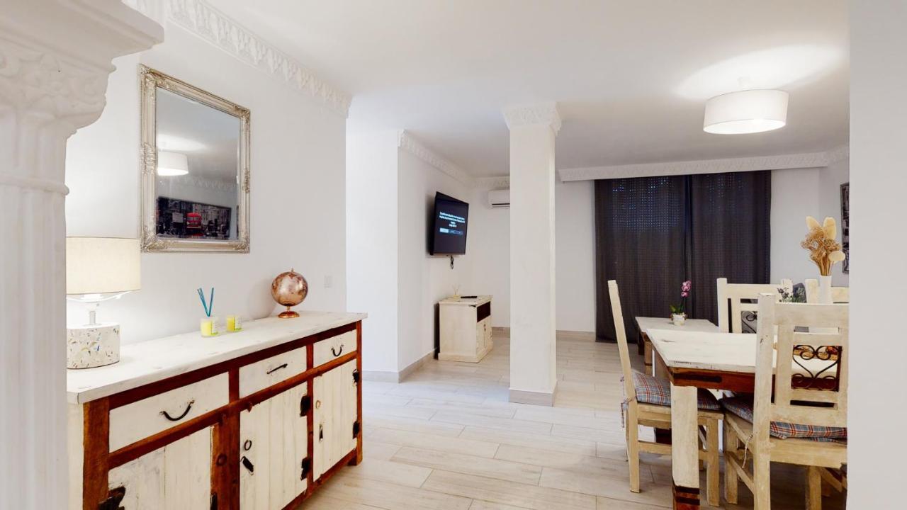 Majestic Villa By The Beach Heated Private Pool & Jacuzzi Benalmádena Esterno foto